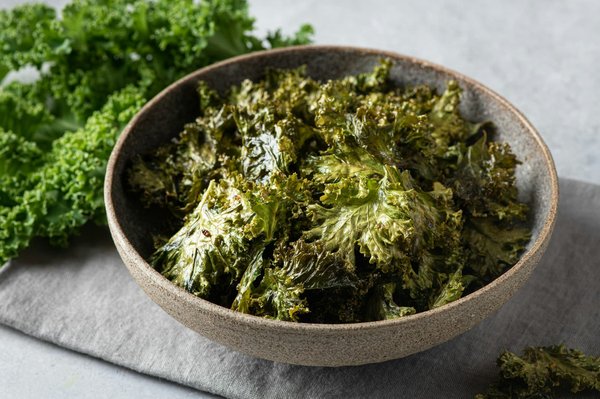Comment faire des chips de kale croquantes et assaisonnées?